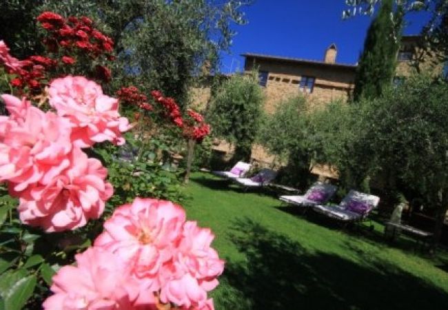 Relais Palazzo del Capitano - San Quirico d'Orcia (SI)