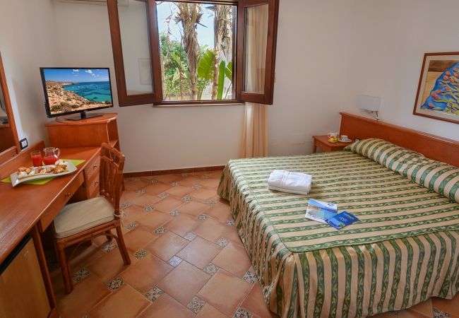 Oasis Hotel Residence & Resort - Lampedusa (AG)